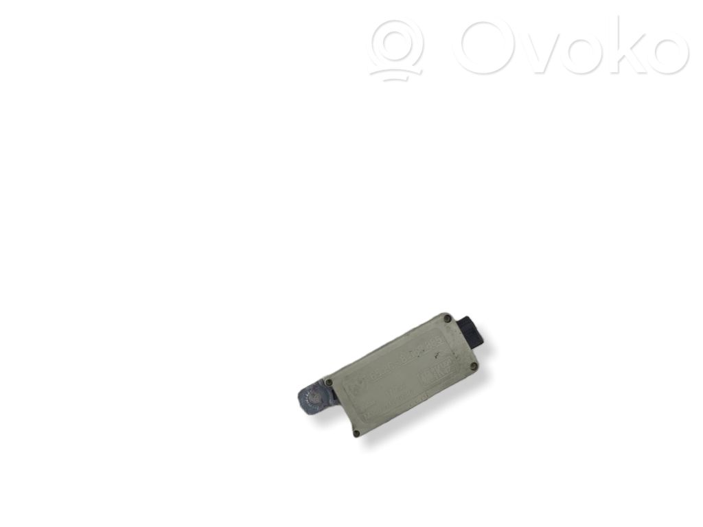 BMW 5 E39 Antenos valdymo blokas 