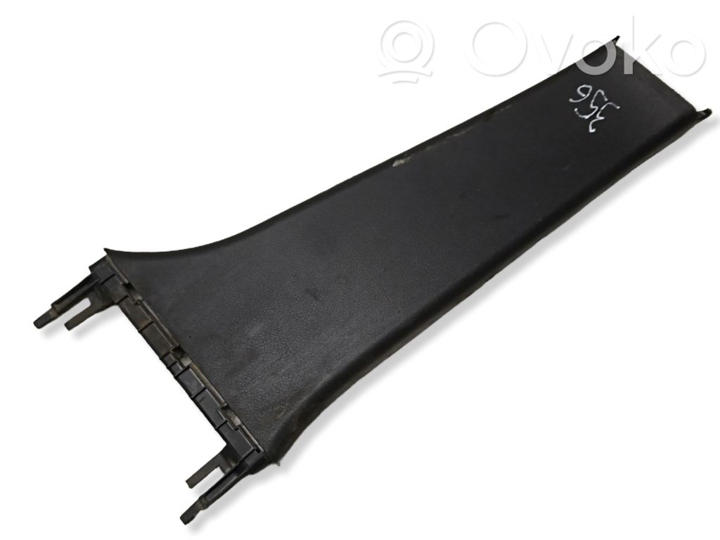 Audi A4 S4 B5 8D Pilar (B) (inferior) 