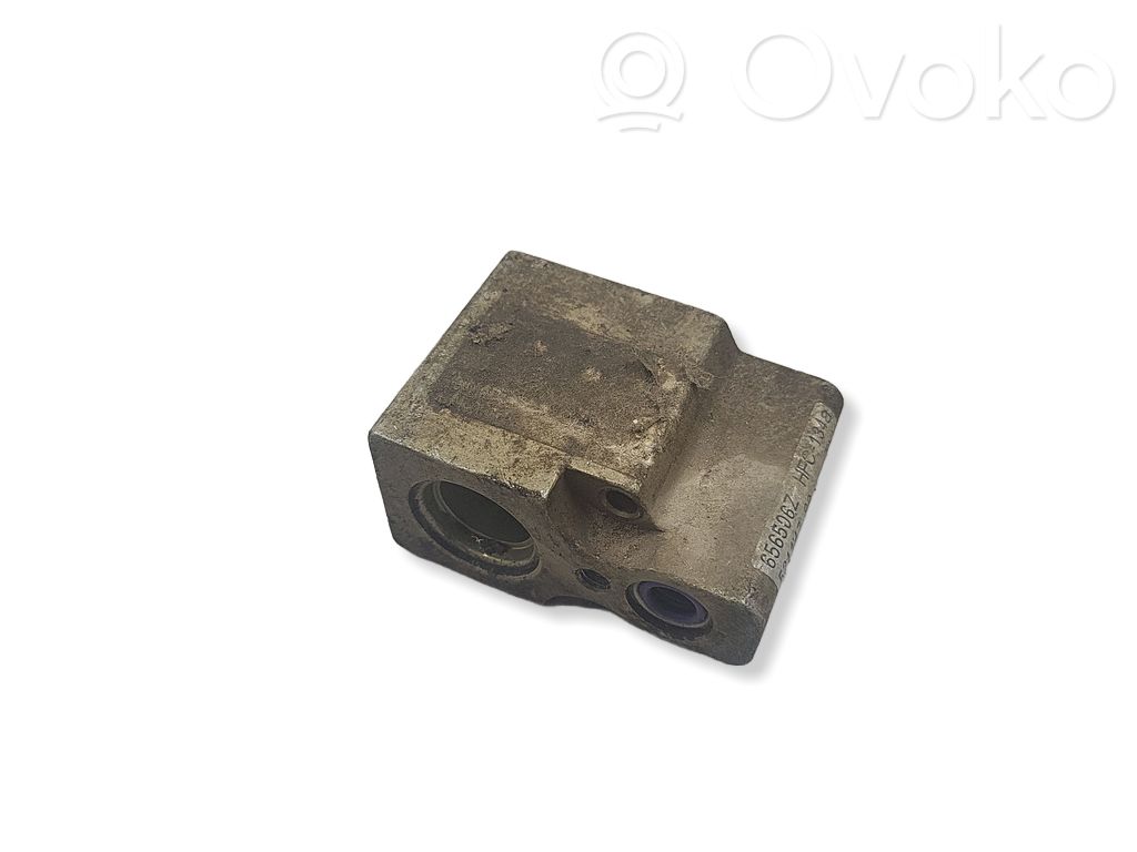 Volkswagen Golf IV Air conditioning (A/C) expansion valve 