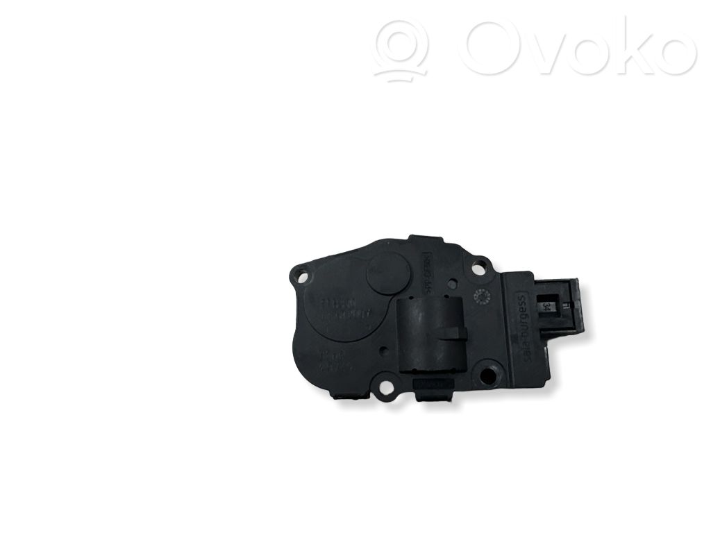 Audi A4 S4 B8 8K Silniczek nagrzewnicy 
