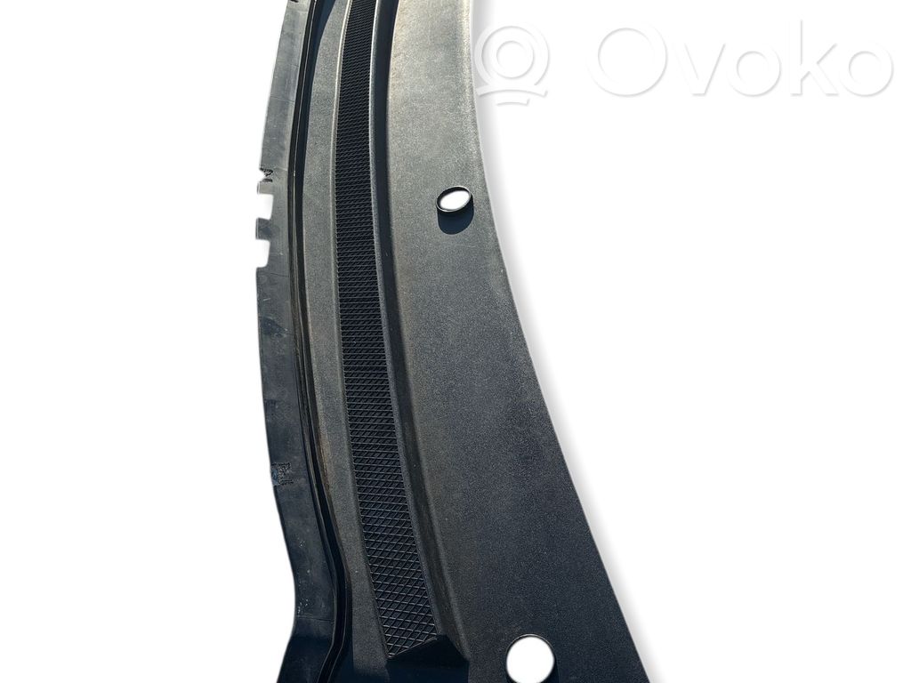 Ford Focus Wiper trim 