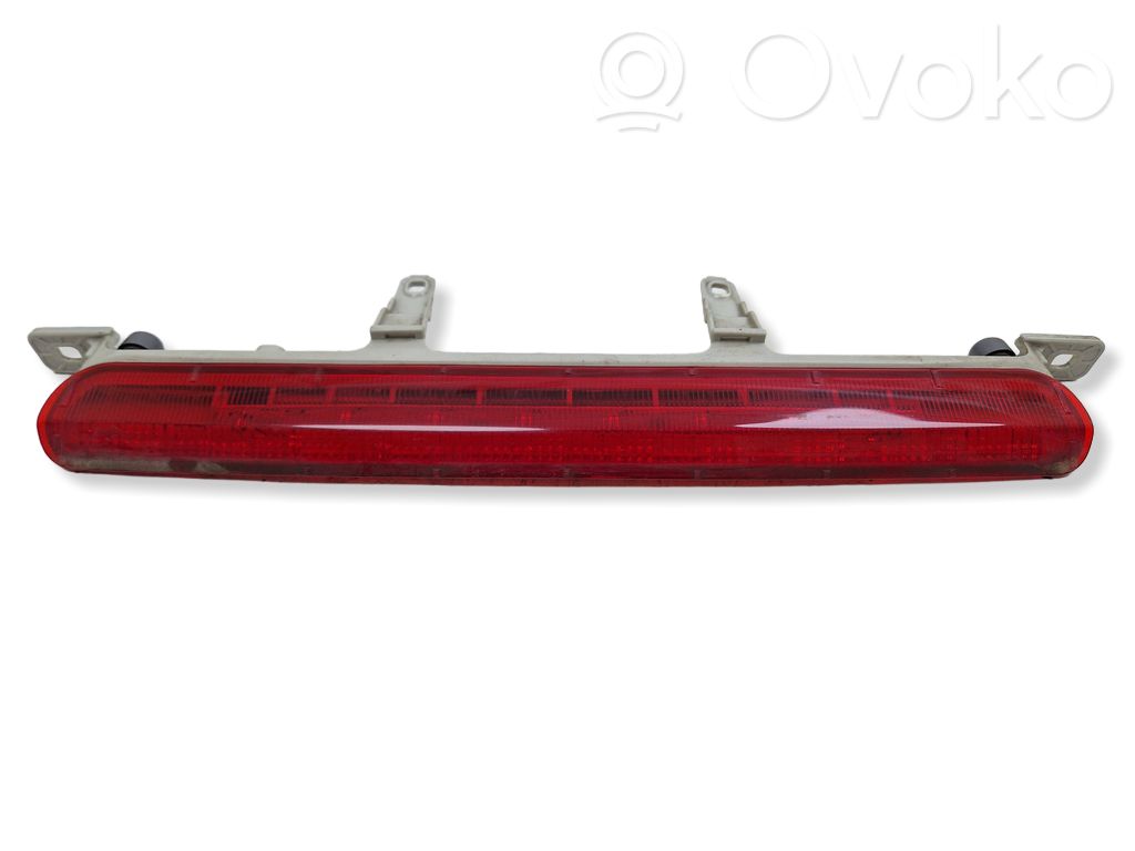 Jeep Cherokee KL Third/center stoplight 