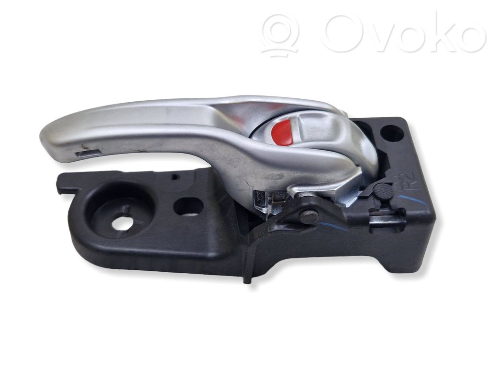 Jeep Cherokee KL Manecilla interna puerta delantera 