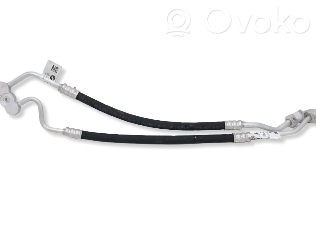 BMW XM Ilmastointilaitteen putki (A/C) 