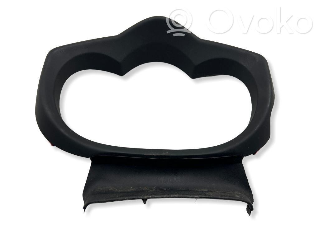 Toyota RAV 4 (XA30) Dashboard trim 