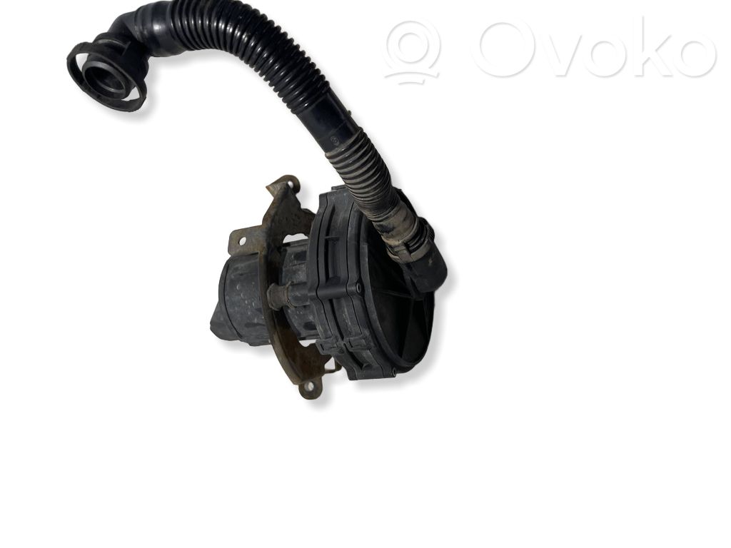 BMW X5 E53 Secondary air pump 