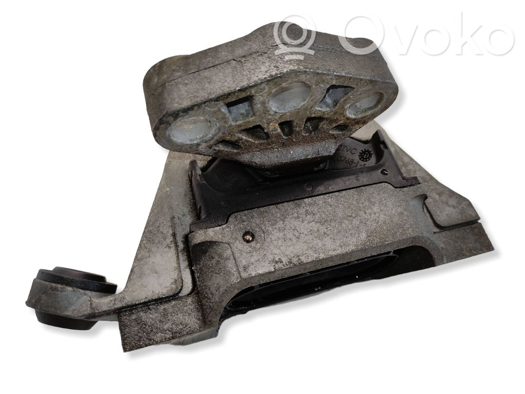 Engine mount bracket   13227717