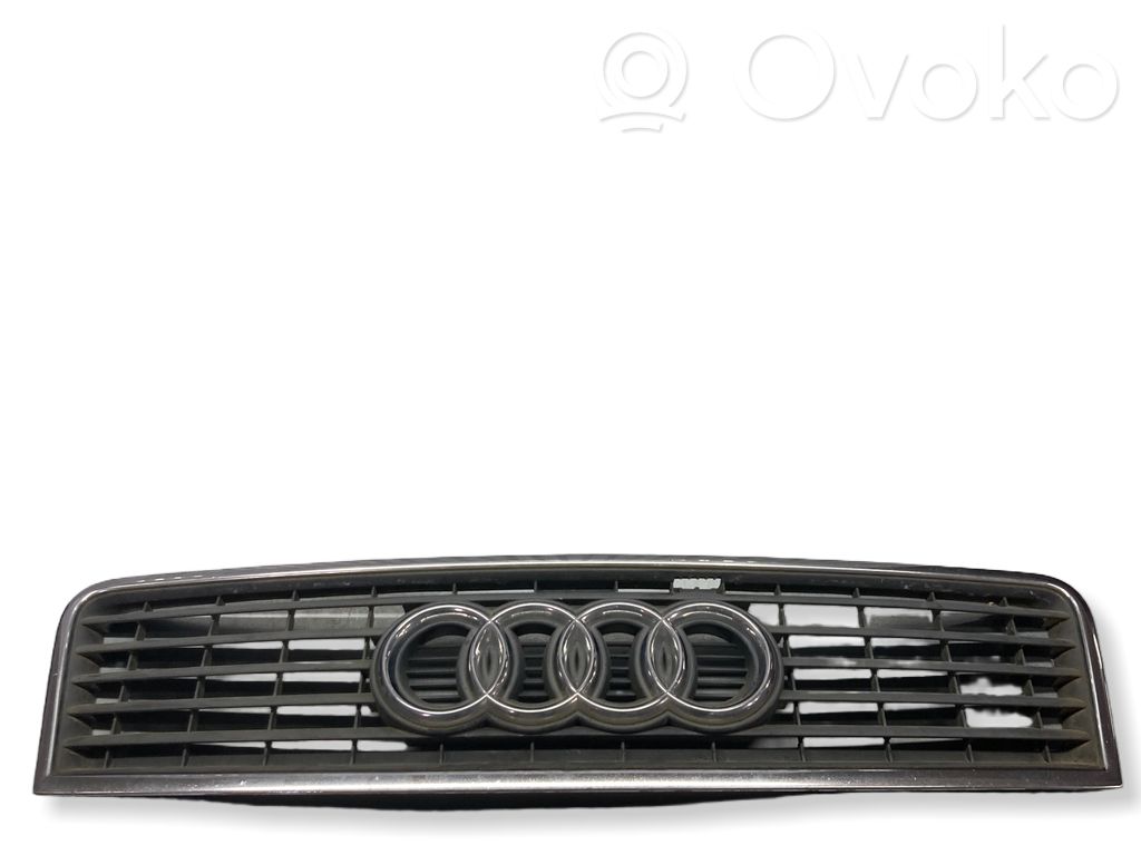 Audi A6 S6 C5 4B Etusäleikkö 