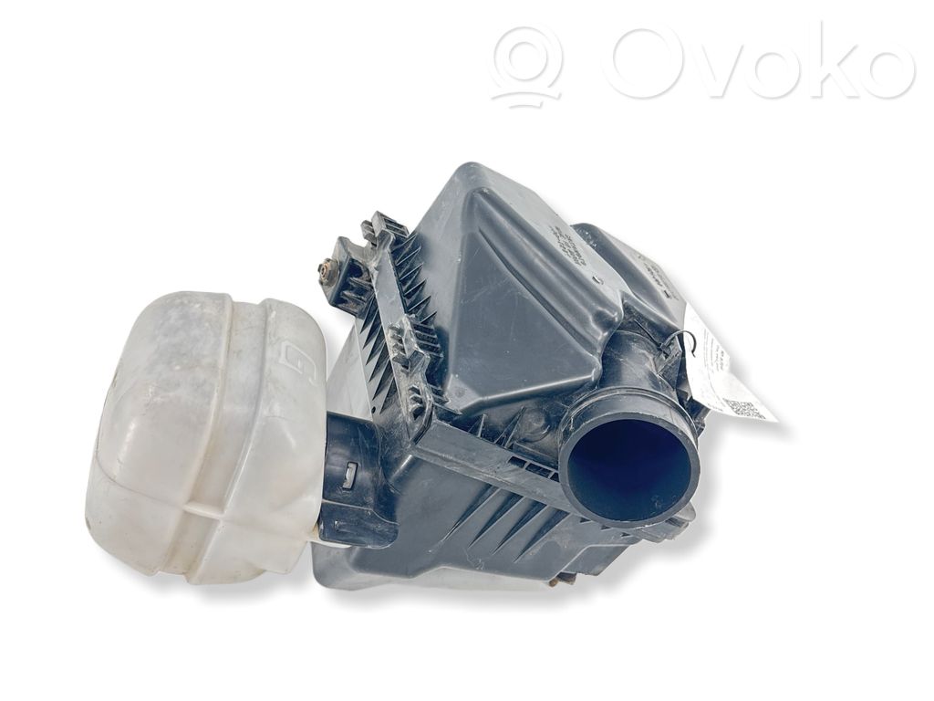 Subaru Outback Air filter box 