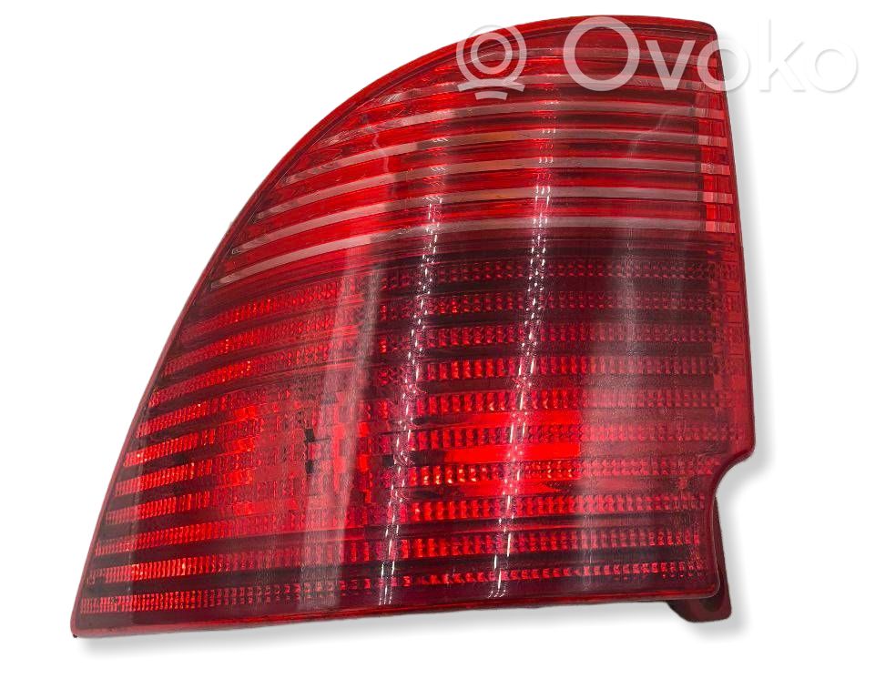 Rear/tail lights   12755797,343320