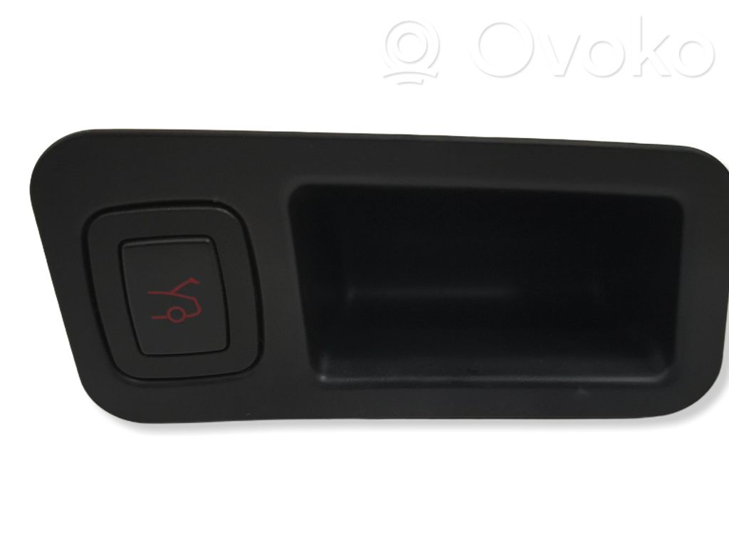 Tesla Model S Other switches/knobs/shifts 