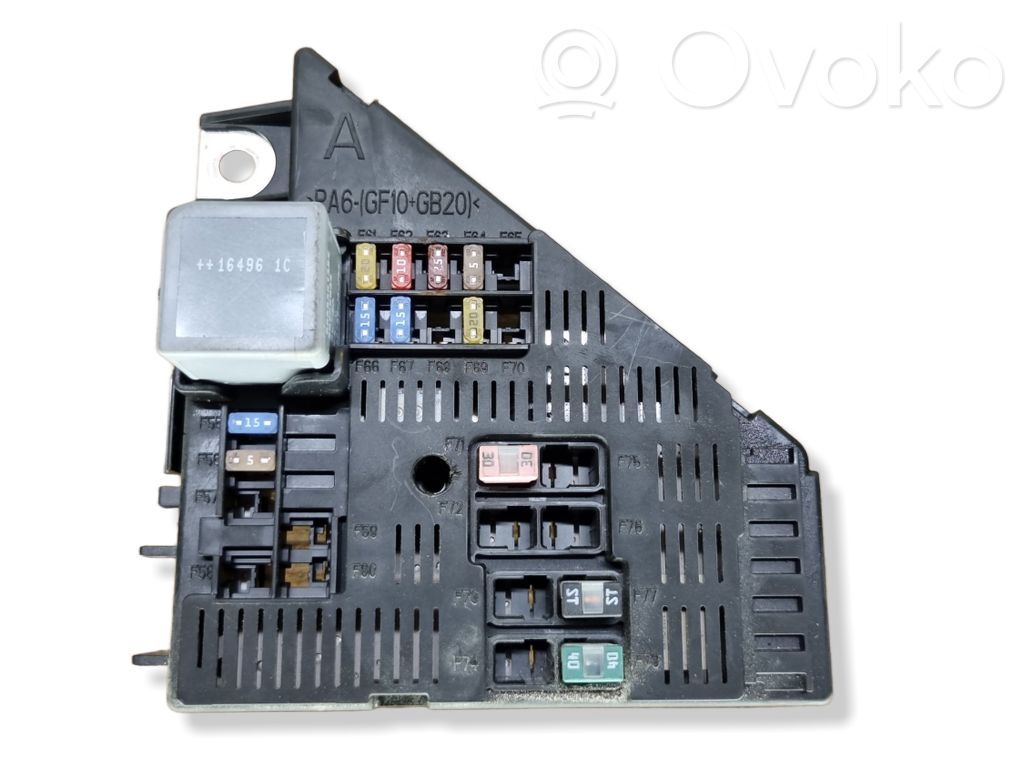 Volvo S90, V90 Fuse module 