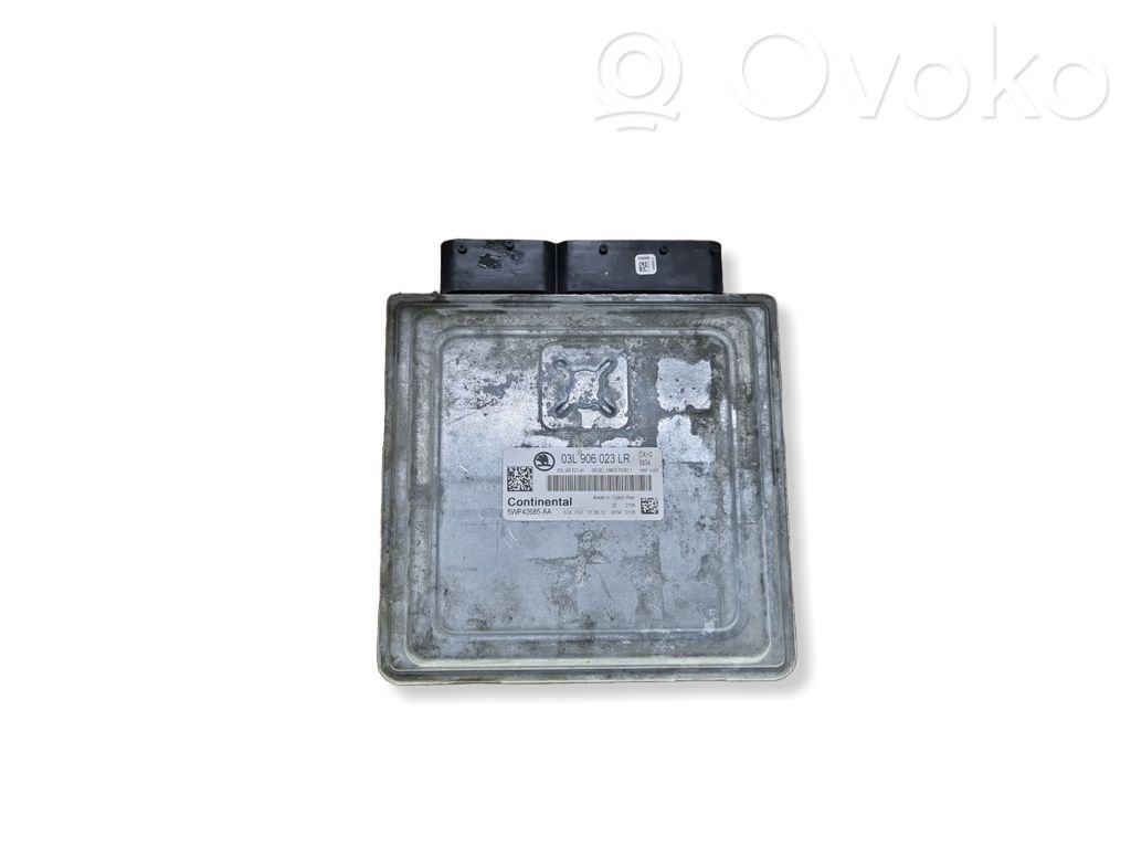 Skoda Octavia Mk2 (1Z) Engine control unit/module 