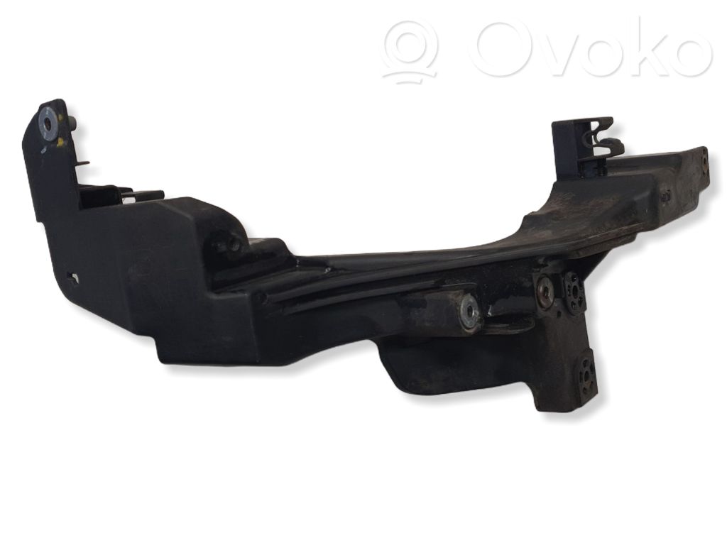 Hyundai i30 Halterung Scheinwerfer 