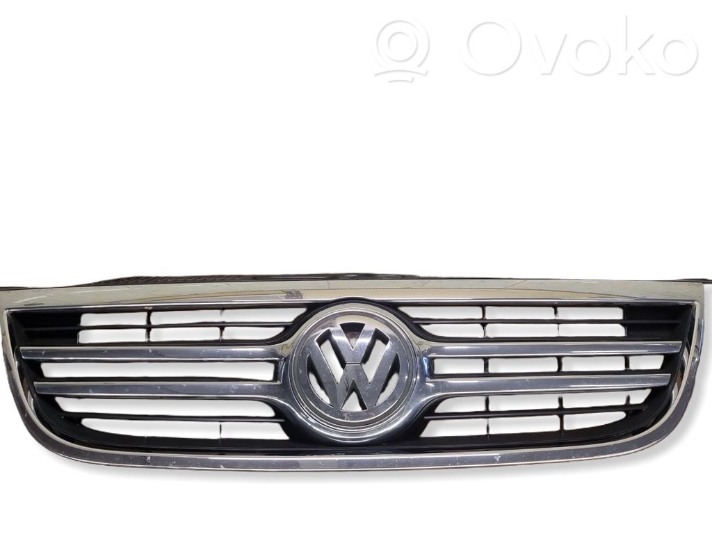 Volkswagen Tiguan Rejilla delantera 