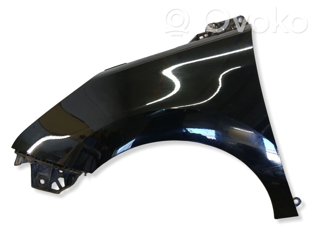 Peugeot 5008 Sparnas 