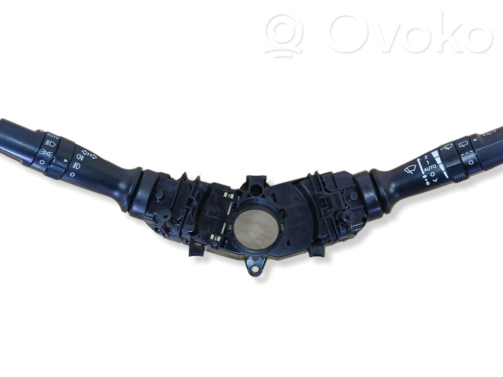 Hyundai i30 Interruptor/palanca de limpiador de luz de giro 
