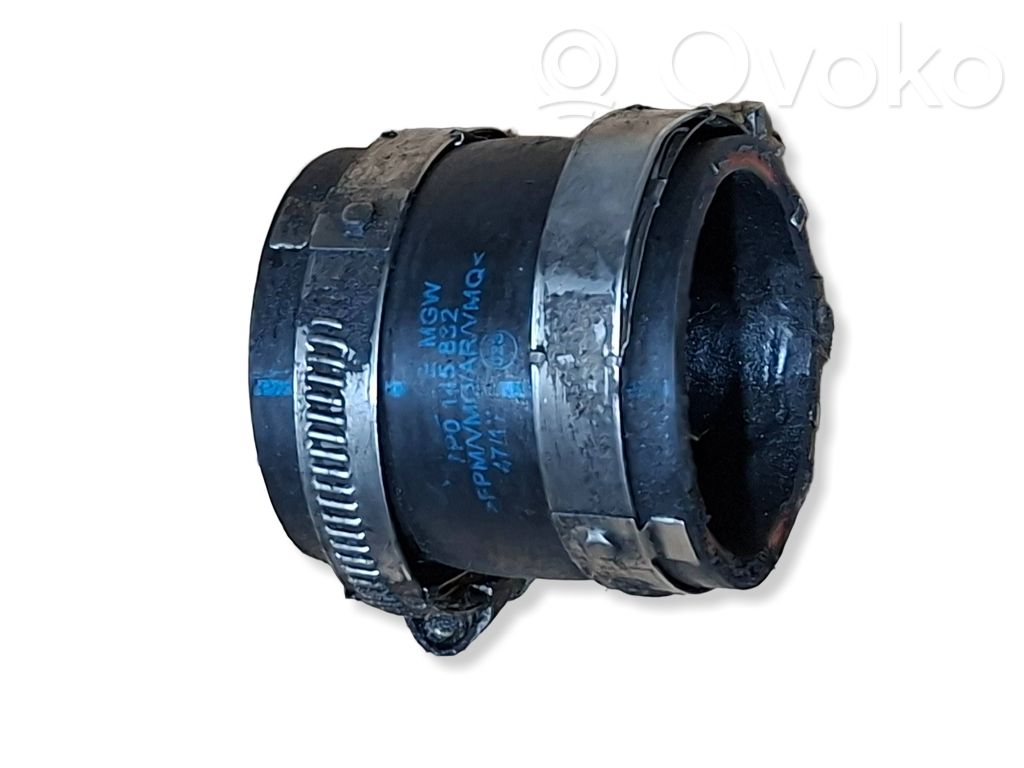 Volkswagen Touareg II Furtun/conductă intercooler 