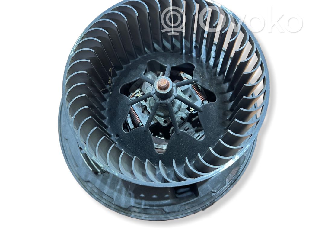 Mazā radiatora ventilators   6933663,1015486