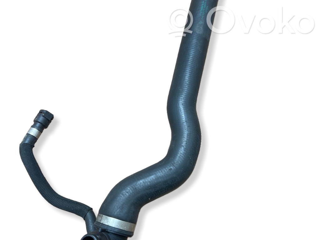 Engine coolant pipe/hose   7809818