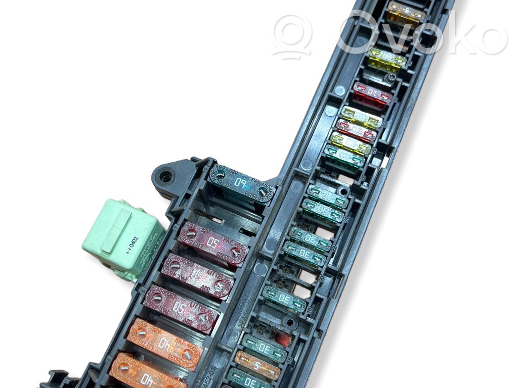 Fuse module   6932452