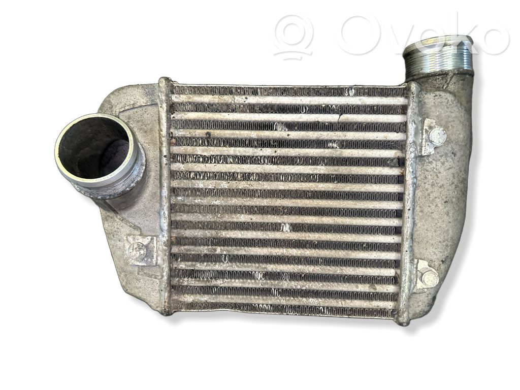 Audi A6 S6 C6 4F Interkūlerio radiatorius 