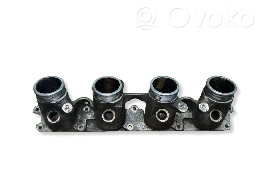 Volkswagen PASSAT B5 Colector de admisión 