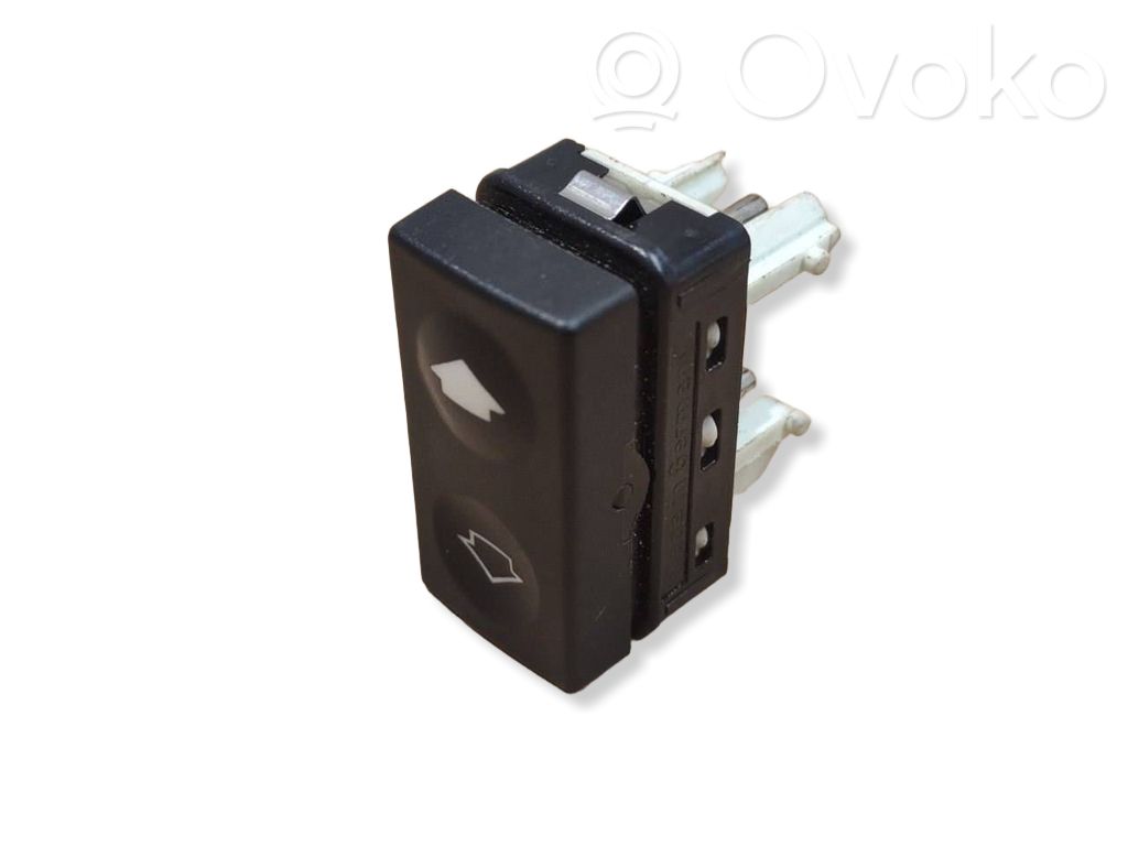 Electric window control switch   1387916,61311387916