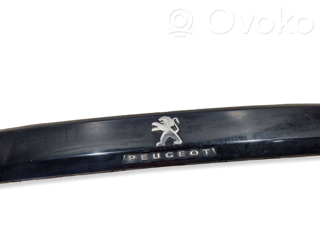 Peugeot 5008 Poszycie / Tapicerka tylnej klapy bagażnika 
