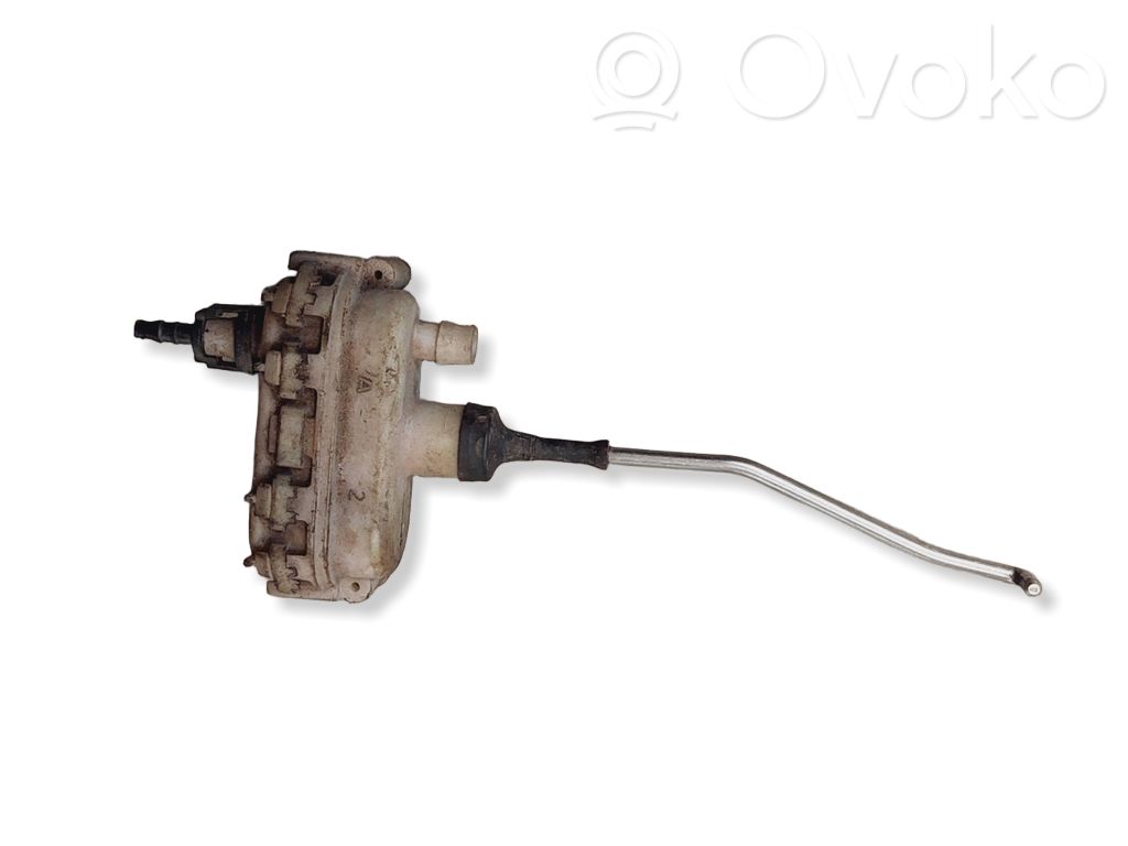 Audi A8 S8 D2 4D Central locking vacuum pump 