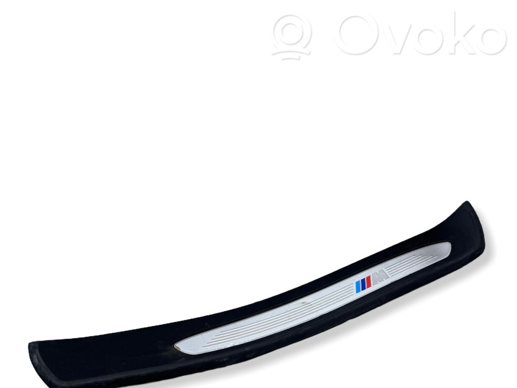 BMW 5 E60 E61 Capac prag spate 