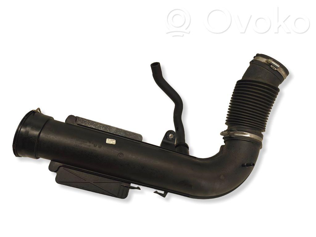 Volvo XC40 Air intake duct part 