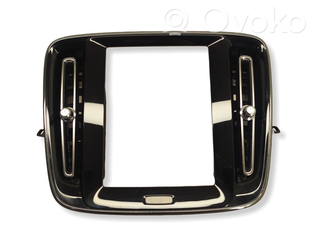 Volvo XC40 Rejilla de ventilación central del panel 