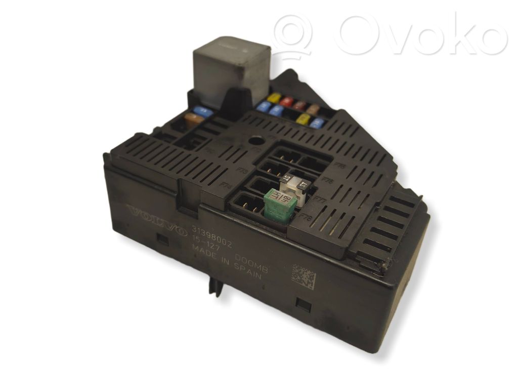 Volvo XC90 Fuse module 