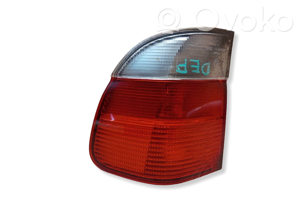 Rear/tail lights   2496321,041019991531,249634
