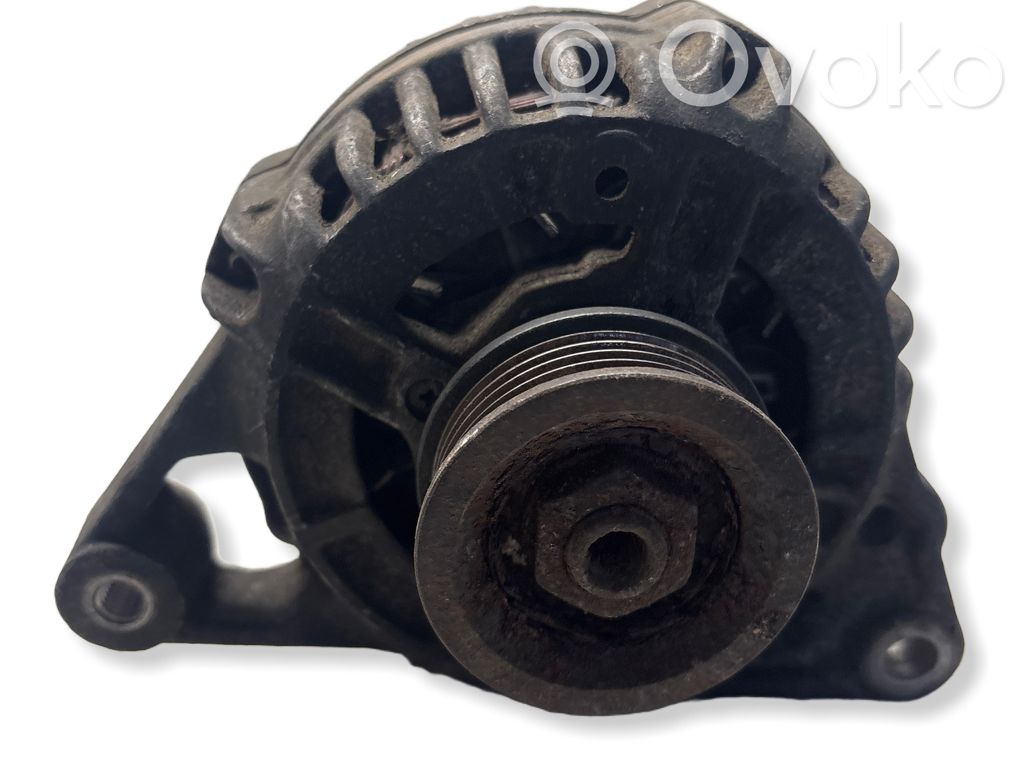 Audi A4 S4 B5 8D Ģenerators 
