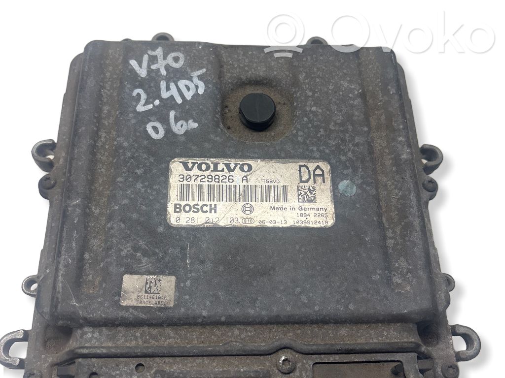 Volvo V70 Dzinēja vadības bloks 