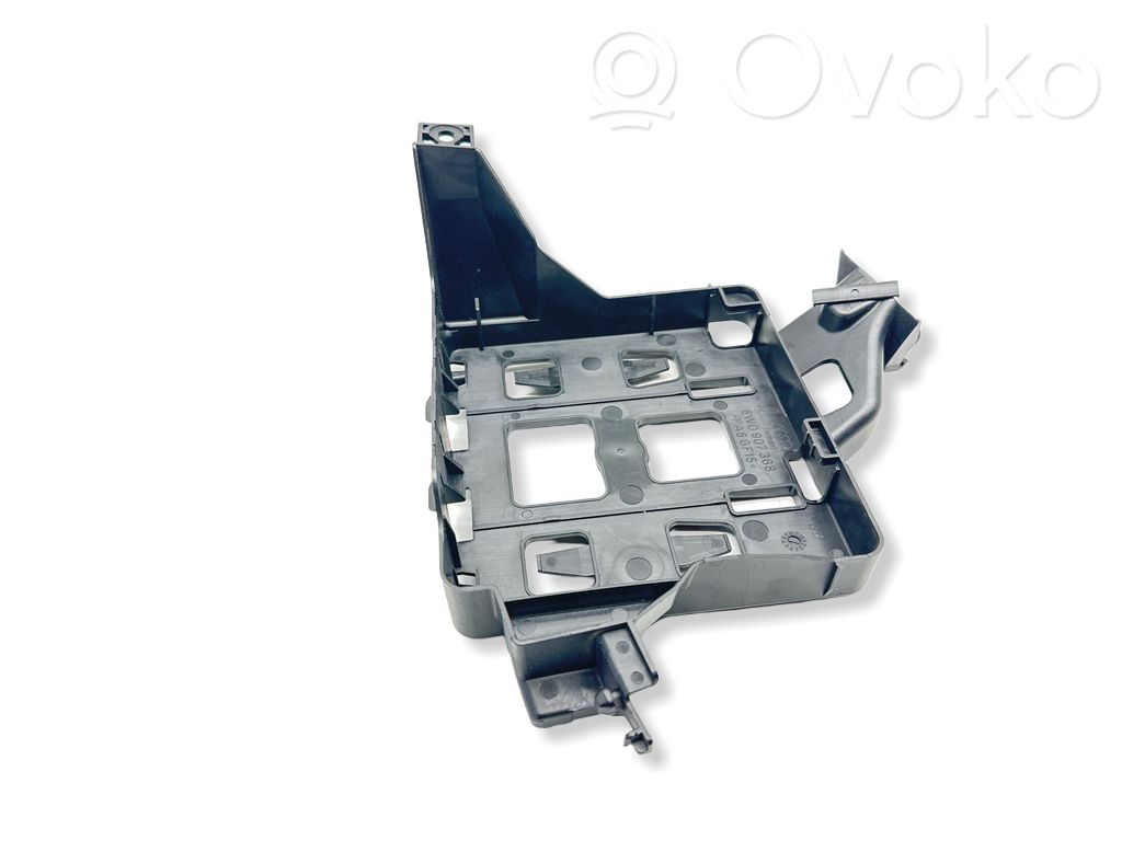 Otros repuestos del interior   8W0907368