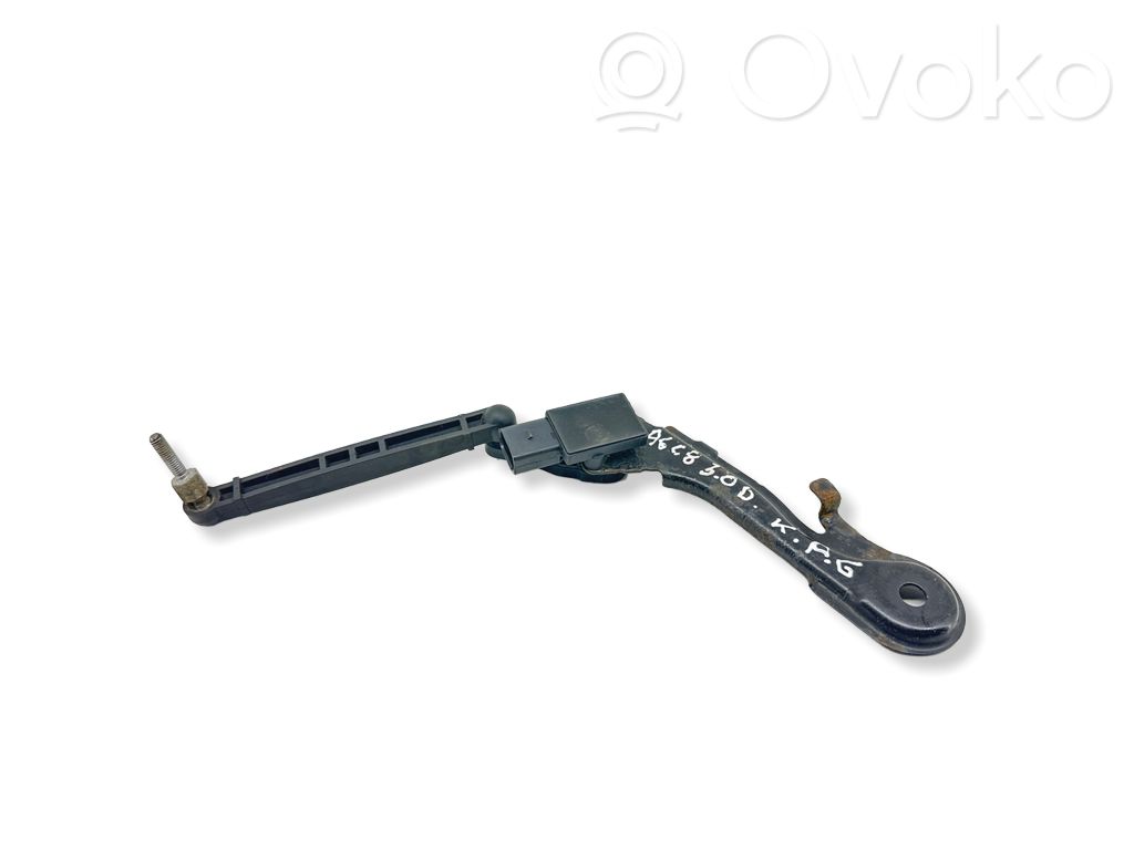 Audi A6 Allroad C8 Rear air suspension level height sensor 