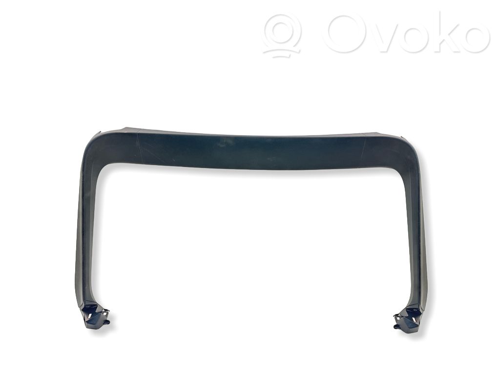 Tailgate trim   4K9867973