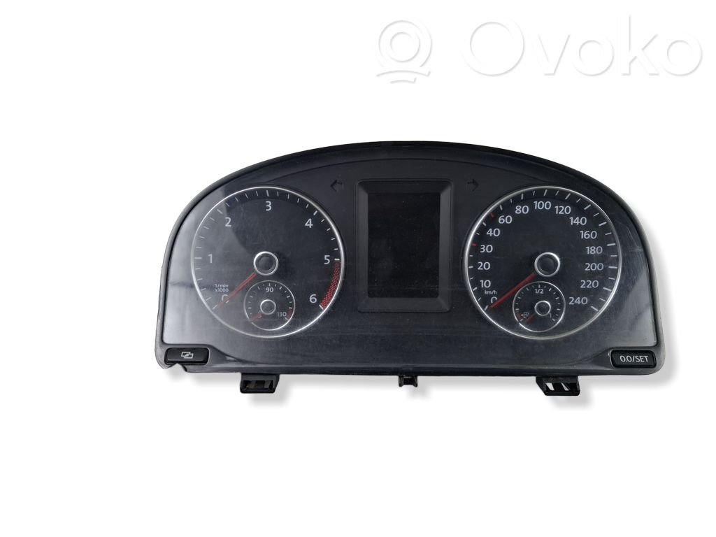 Volkswagen Caddy Speedometer (instrument cluster) 
