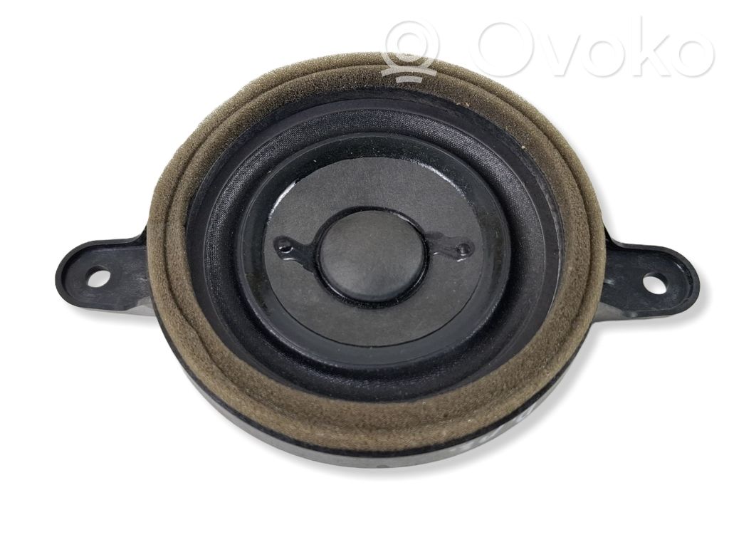Audi A6 S6 C7 4G Front door speaker 