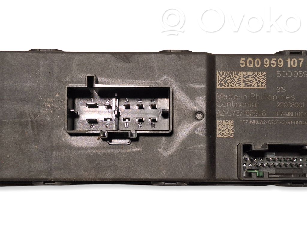 Skoda Superb B8 (3V) Tailgate/trunk control unit/module 