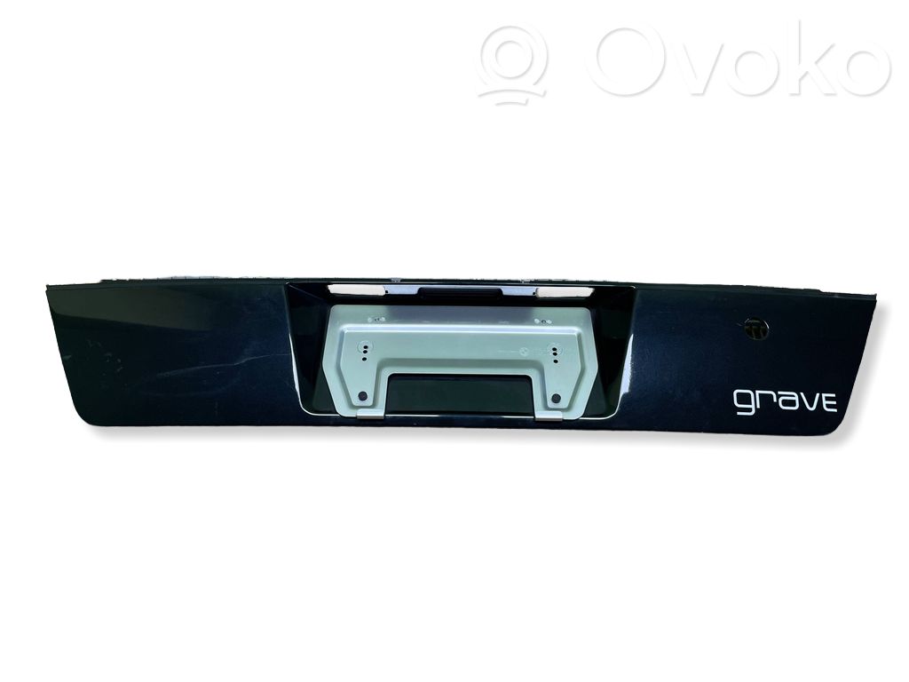 BMW 7 E38 Tailgate trim 