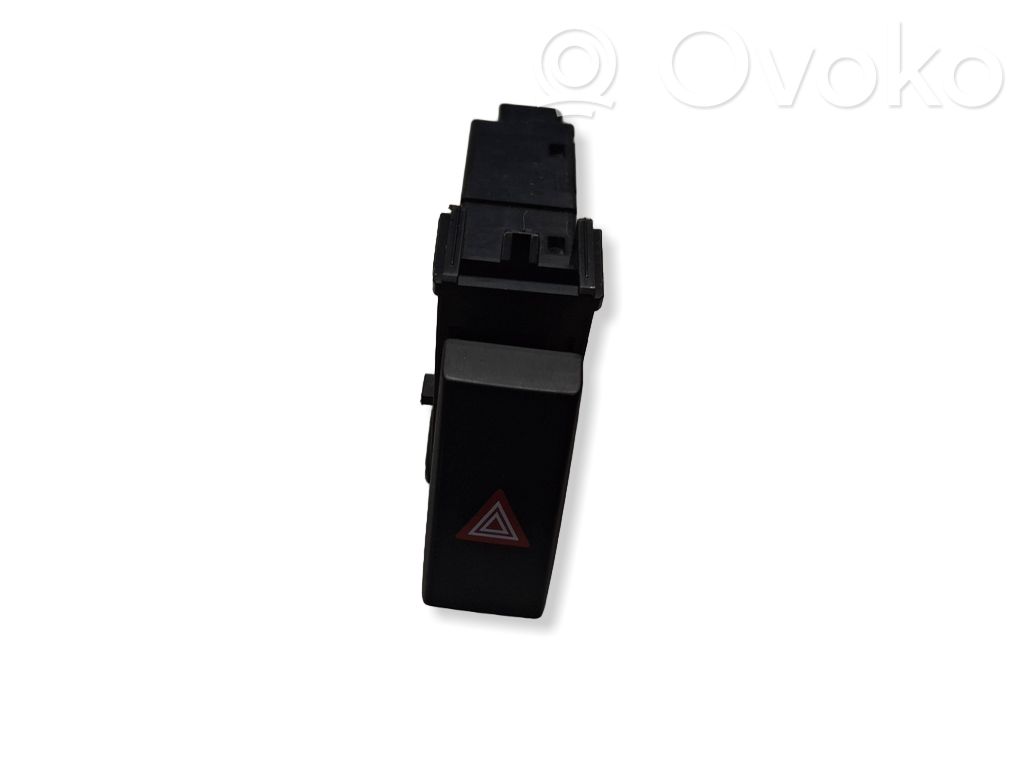 Hazard light switch   15B308