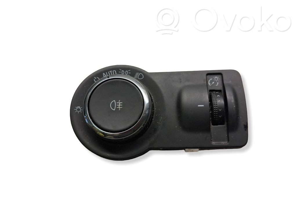 Opel Insignia A Light switch 