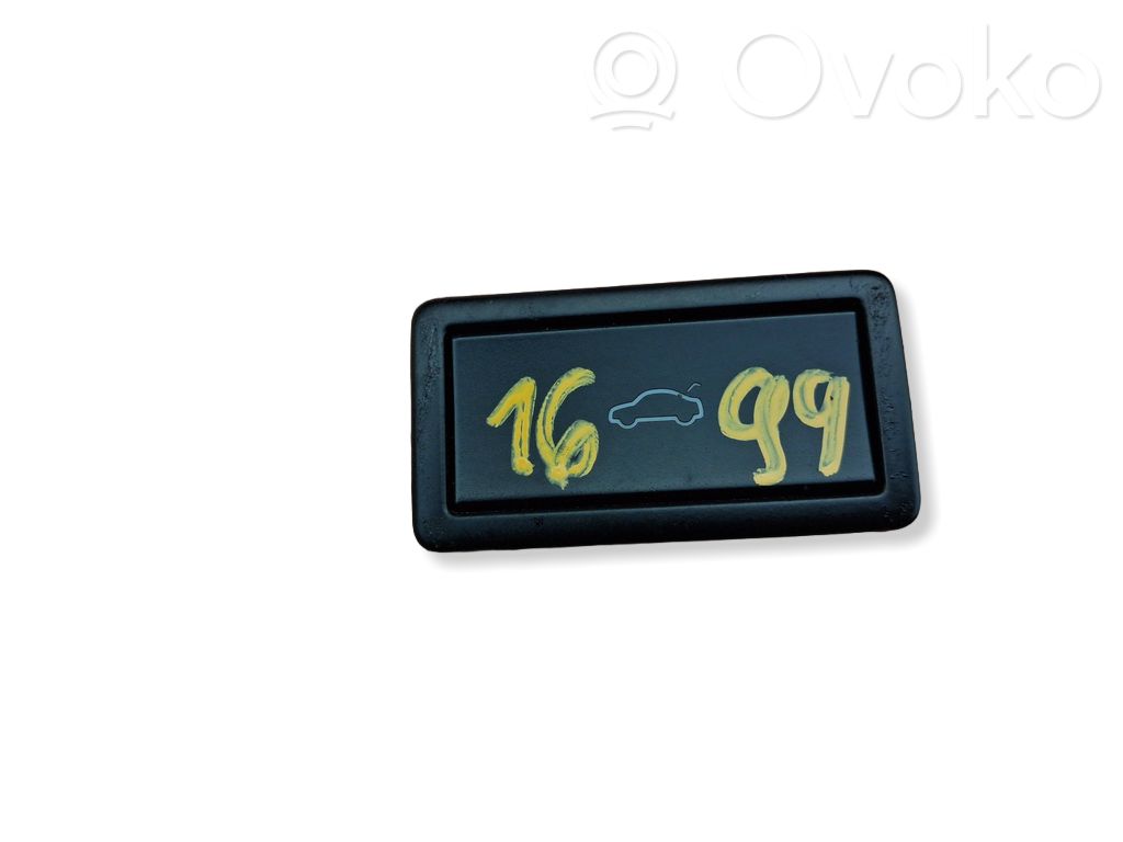 Volkswagen PASSAT B8 Tailgate/boot open switch button 