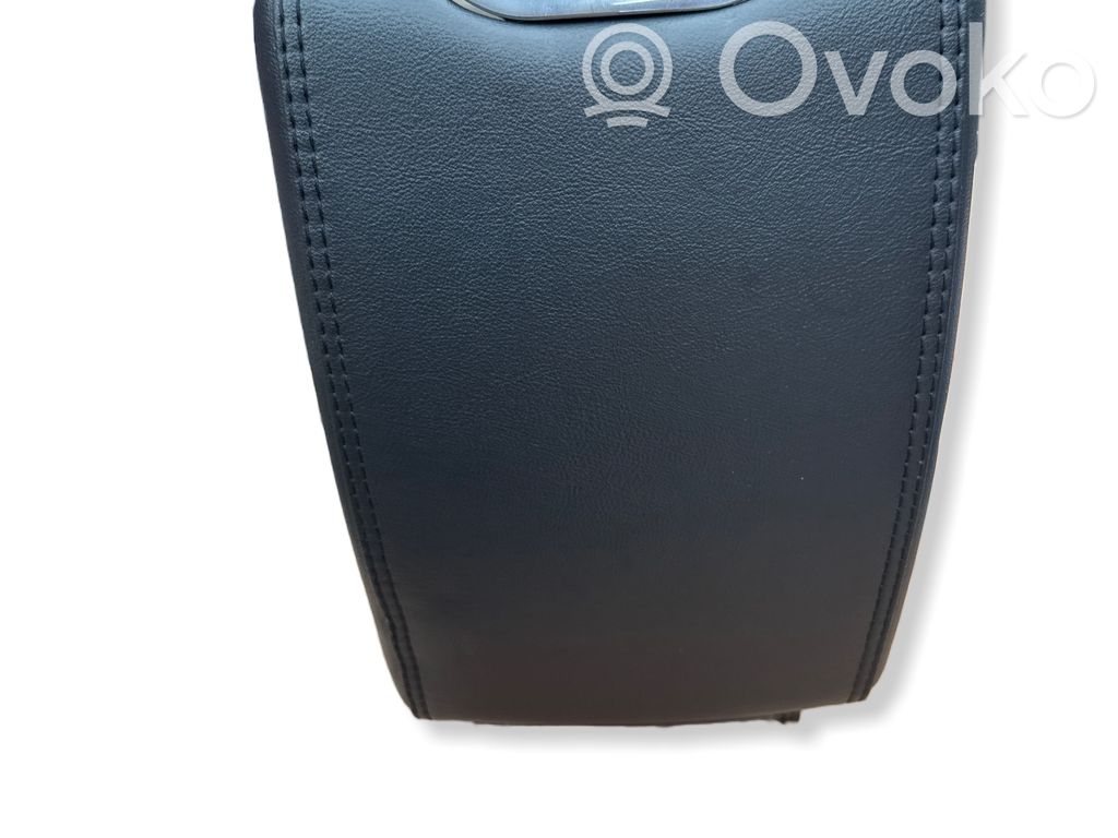 Volvo V60 Reposabrazos 