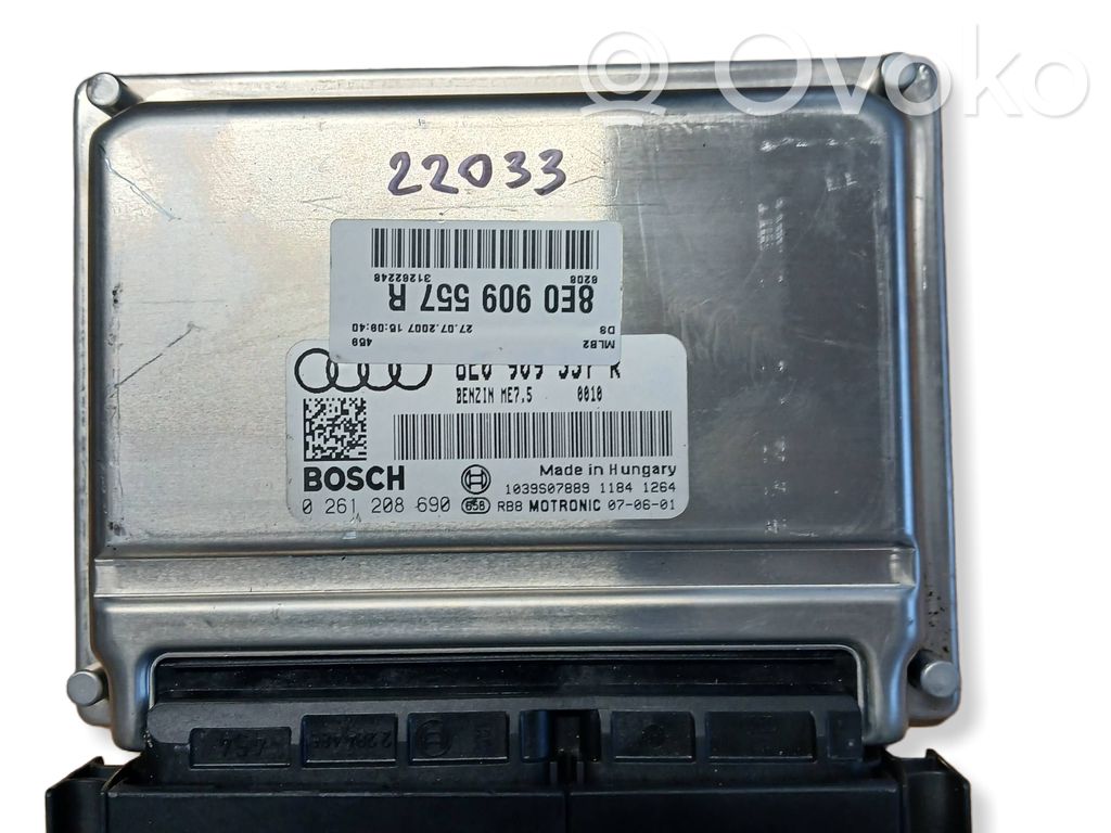 Audi A4 S4 B6 8E 8H Engine control unit/module 