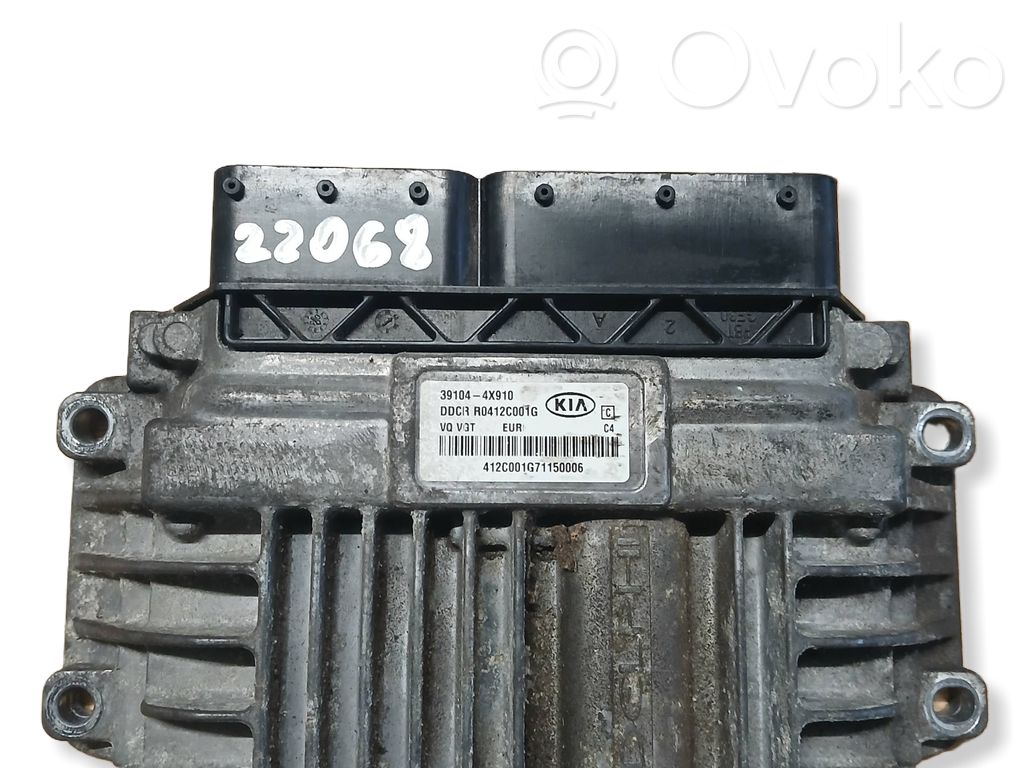 KIA Carens II Engine control unit/module 